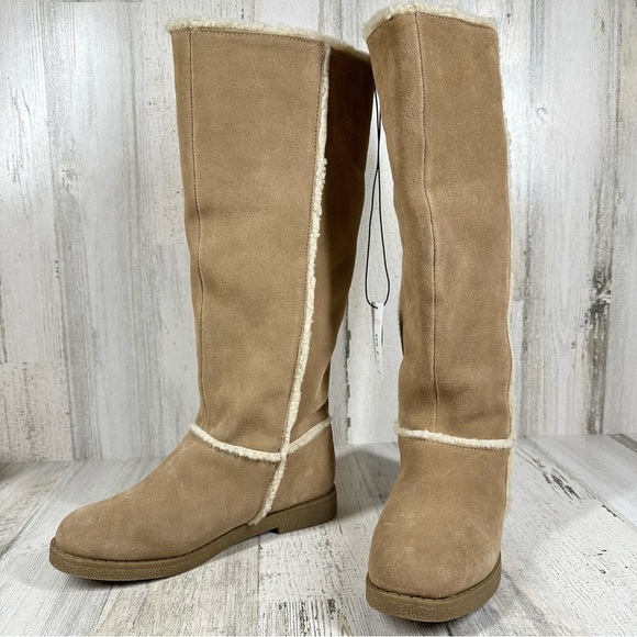NEW Xhilaration Kameke Suede Faux Sherpa Lined Tall Boots #34 - Picture 4 of 10